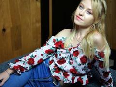 CindyxGlam - blond female webcam at xLoveCam