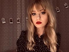 CindyxGlam - blond female webcam at xLoveCam