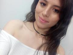 ClaudiaMoss - female with brown hair and  small tits webcam at xLoveCam