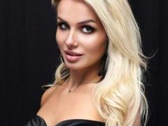 CorneliaDesire - blond female webcam at xLoveCam