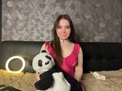 CortyRyans - female with brown hair webcam at xLoveCam