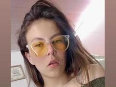 CrazyPussyy - female with brown hair and  small tits webcam at xLoveCam