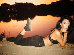 CrazySin - female with brown hair webcam at xLoveCam