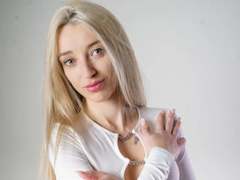 CremeDeLaCremeDE-hot - blond female webcam at xLoveCam