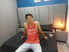 CrisFunny - male webcam at xLoveCam