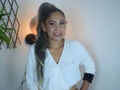 CristalDiaz - blond female with  small tits webcam at ImLive