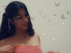 CristinaLesmes - shemale webcam at xLoveCam