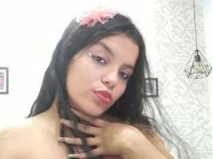 CristySilver - female with black hair and  small tits webcam at xLoveCam