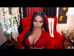 CumOnOverMe - shemale with  small tits webcam at xLoveCam