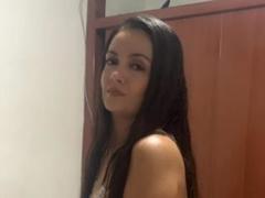 CuteSharon - female with black hair and  big tits webcam at xLoveCam