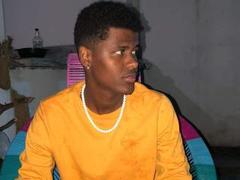 DahmerBlack - male webcam at xLoveCam