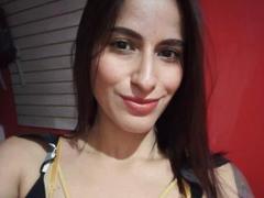 DaniRuiz - female with brown hair and  small tits webcam at xLoveCam