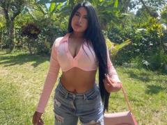 DaphneRousse - female webcam at xLoveCam