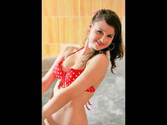 Darcie-hot - female with brown hair webcam at xLoveCam