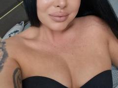 DarkElf - female with black hair and  big tits webcam at xLoveCam