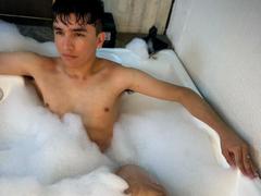 DarwillConnors - male webcam at xLoveCam