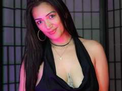 DayanaMarians69 - female with black hair webcam at xLoveCam