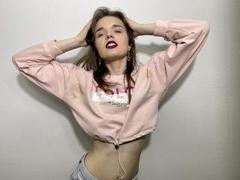 DaylinaLops - blond female with  small tits webcam at xLoveCam