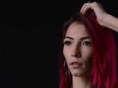 CrazySin - female with brown hair webcam at xLoveCam