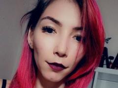 CrazySin - female with brown hair webcam at xLoveCam