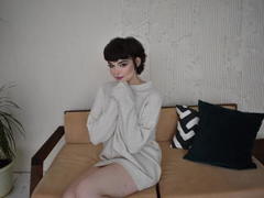 DebraCox - female with black hair webcam at LiveJasmin