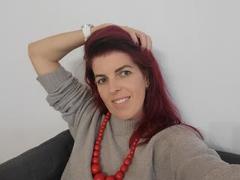 DesireSophie - female with red hair webcam at xLoveCam