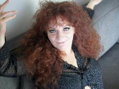 AliceXPerfect - female with red hair webcam at xLoveCam