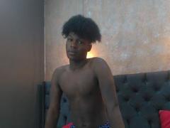 DivaKevin - male webcam at xLoveCam