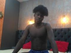 DivaKevin - male webcam at xLoveCam