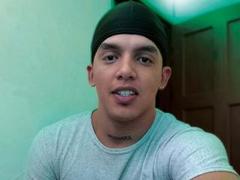 DominickOrtega - male webcam at xLoveCam