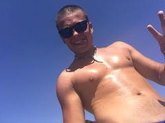 DustinHards - male webcam at xLoveCam