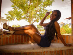 EbonyBrown69 - female with black hair webcam at xLoveCam