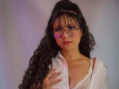 ElizaMari - female webcam at xLoveCam