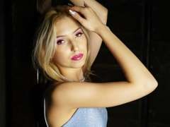 EllaRiss - blond female webcam at xLoveCam