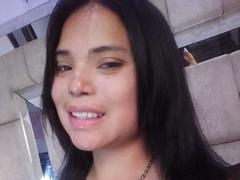 ElzaLeon69 - female with black hair webcam at xLoveCam