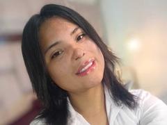 ElzaLeon69 - female with black hair webcam at xLoveCam