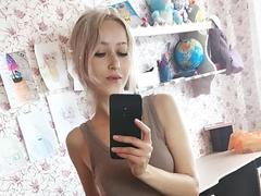 EmaHardy - blond female webcam at xLoveCam