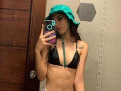 EmmaLunas - female with black hair and  small tits webcam at xLoveCam
