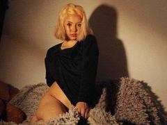 EmmacMoon - blond female with  small tits webcam at xLoveCam