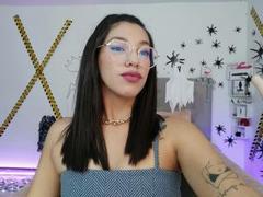 Vivi69Ana - female with black hair and  small tits webcam at xLoveCam