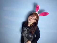 ErikaFin - female webcam at xLoveCam