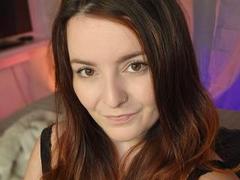 ErinMFrench - female with red hair webcam at xLoveCam