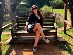 Erinn99-hot - female with brown hair webcam at xLoveCam