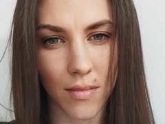 EstherLorine - female with brown hair webcam at xLoveCam