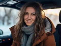 EstherLorine - female with brown hair webcam at xLoveCam