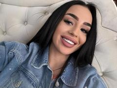 EvaHotRose - female with black hair and  small tits webcam at xLoveCam