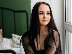 EvaReys - female with brown hair and  small tits webcam at xLoveCam