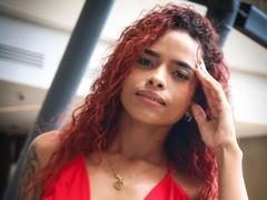 EvelynColinss - female with red hair webcam at xLoveCam