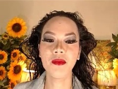 AlexandriaHelga - shemale with black hair webcam at LiveJasmin