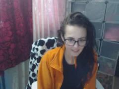 EyesShotForU - female with black hair webcam at xLoveCam